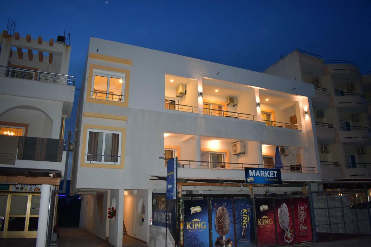 אולסינץ' Beach Walk Apartments מראה חיצוני תמונה